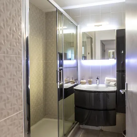 Les Colonnes De Circe By Interhome Apartment