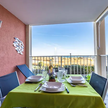 Apartment Les Colonnes De Circe By Interhome