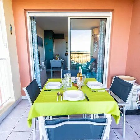 Les Colonnes De Circe By Interhome Apartment