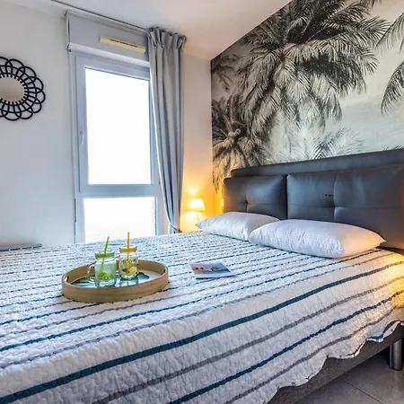 Apartament Les Colonnes De Circe By Interhome *