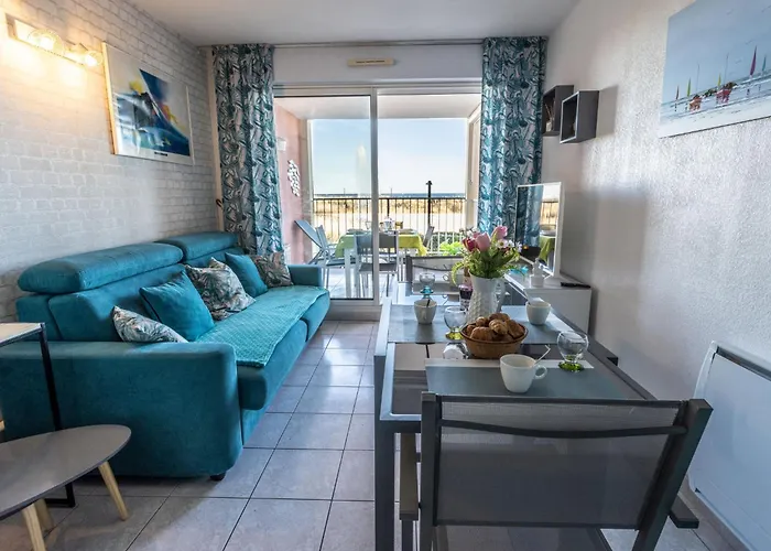 Les Colonnes De Circe By Interhome