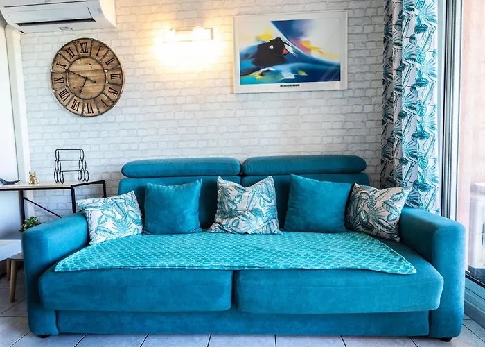 Les Colonnes De Circe By Interhome *