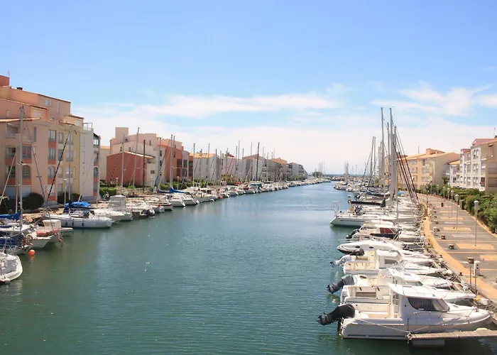 Les Colonnes De Circe By Interhome